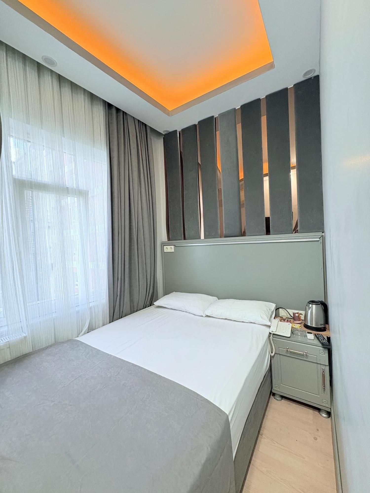 Crowned Plus Hotel Estambul Exterior foto